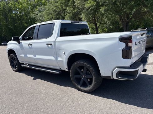 Used 2022 Chevrolet Silverado 1500 Custom w/ Safety Confidence Package AWD/4WD image 19