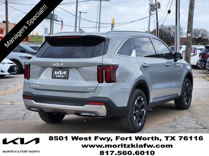 New 2026 Kia Sorento S w/ S Panoramic Sunroof Package