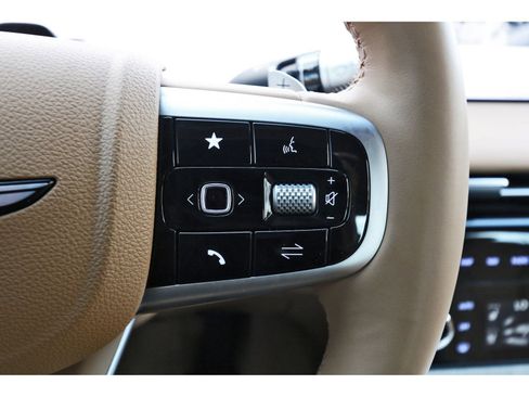 Used 2025 Genesis G80 2.5T Advanced image 18