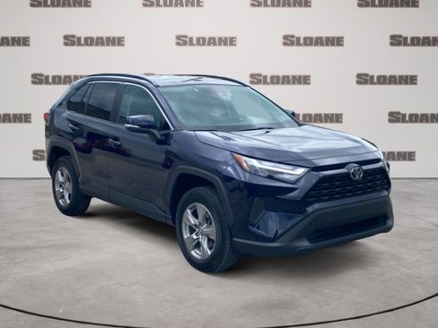Used 2024 Toyota RAV4 XLE AWD/4WD image 7