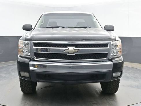 Used 2013 Chevrolet Silverado 1500 W/T RWD image 3