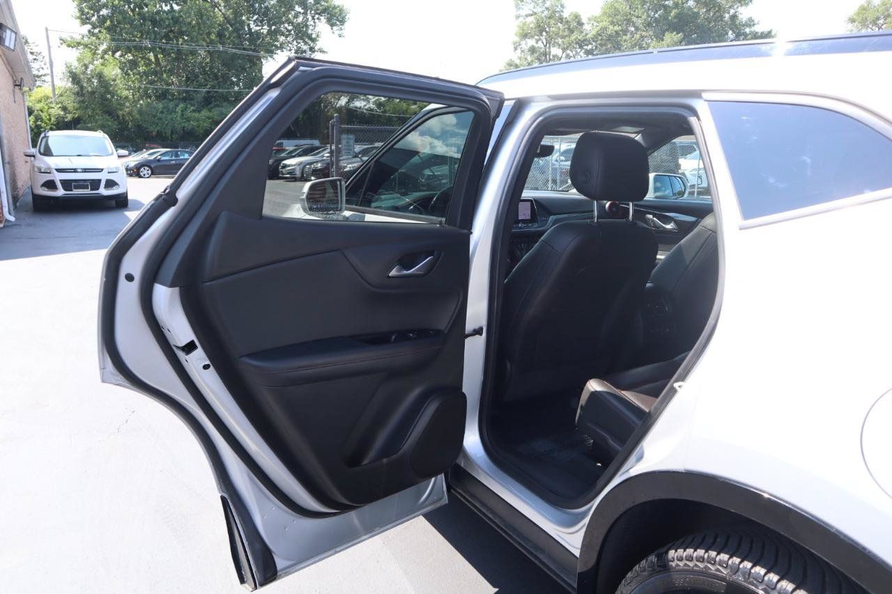 Used 2019 Chevrolet Blazer RS AWD/4WD image 16