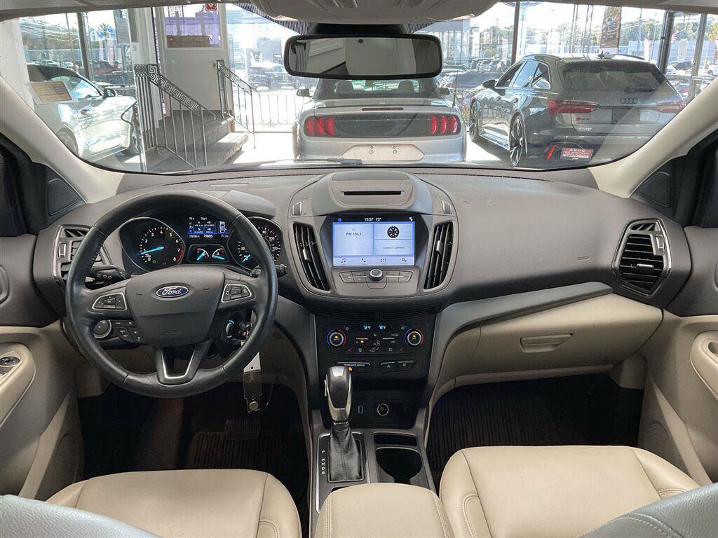 Used 2018 Ford Escape SEL w/ Ford Safe & Smart Package AWD/4WD image 16