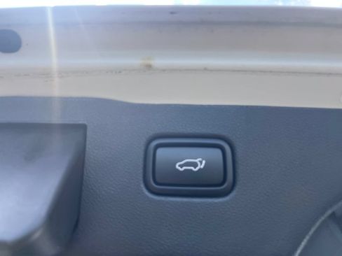 Used 2019 Kia Sorento SX AWD/4WD image 26