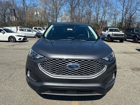 Certified 2023 Ford Edge SEL w/ Convenience Package AWD/4WD image 2