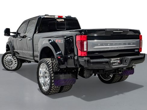 Used 2022 Ford F450 Platinum w/ FX4 Off-Road Package image 9