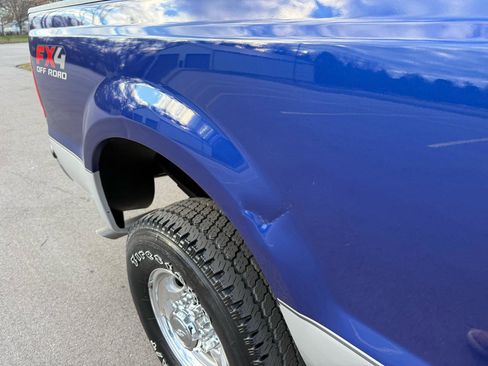 Used 2003 Ford F250 Lariat AWD/4WD image 38