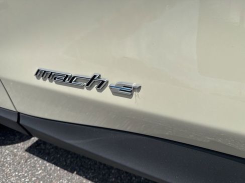 Used 2025 Ford Mustang Mach-E Premium image 12