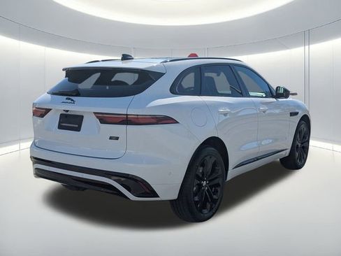 New 2026 Jaguar F-PACE R-Dynamic S image 5