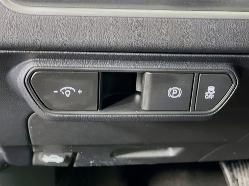 Used 2025 Kia K4 LXS image 17