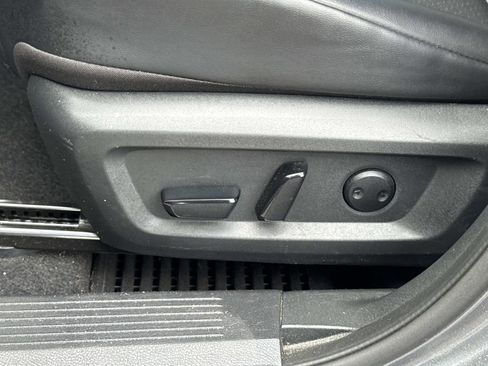 Certified 2023 Nissan Rogue SV w/ SV Premium B Package FWD image 21