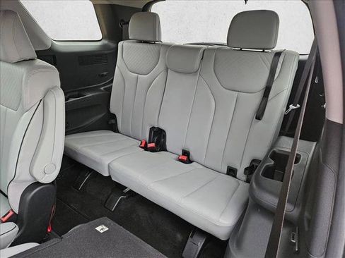 Used 2024 Hyundai Palisade SEL image 20