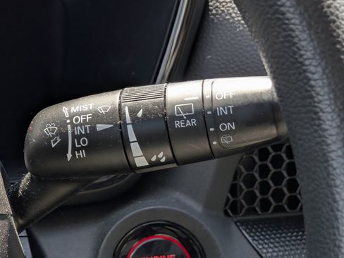 Used 2023 Honda CR-V EX image 25