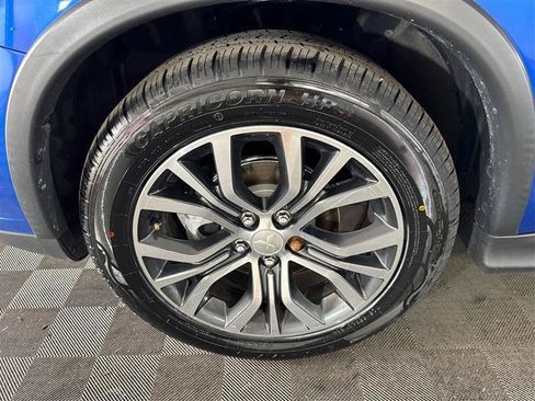 Used 2018 Mitsubishi Outlander Sport ES AWD/4WD image 30