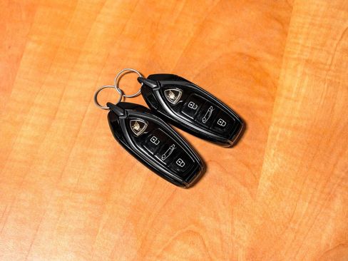 Used 2024 Lamborghini Revuelto AWD/4WD image 55