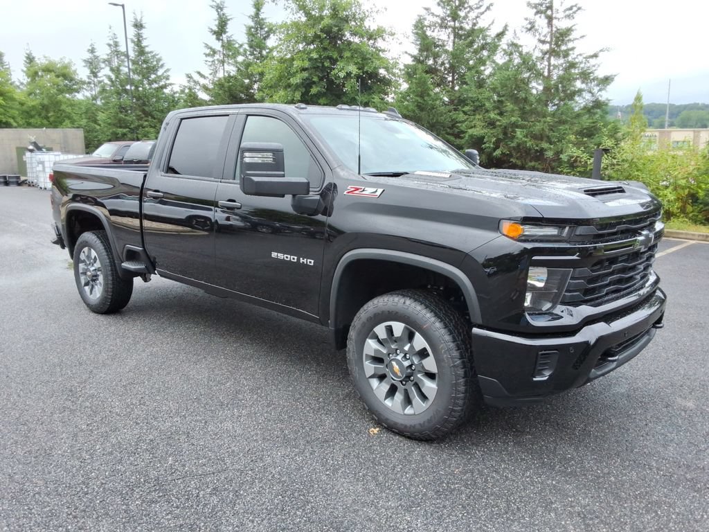 New 2026 Chevrolet Silverado 2500 Custom w/ Custom Value Package AWD/4WD image 3