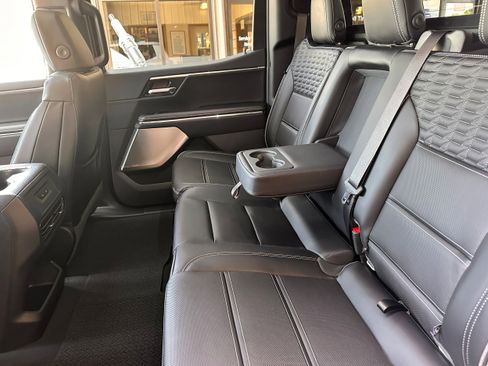 New 2025 GMC Sierra EV Denali image 10