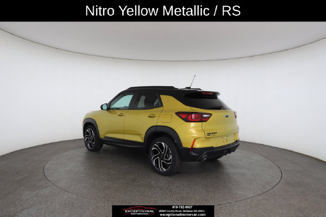 Used 2024 Chevrolet TrailBlazer RS w/ Convenience Package AWD/4WD image 11