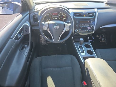 Used 2015 Nissan Altima 2.5 S w/ Power Driver Seat Package image 14