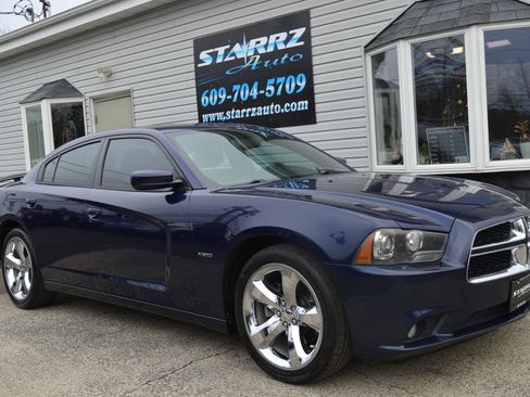 Used 2014 Dodge Charger R/T w/ Wheels & Tunes Group image 7