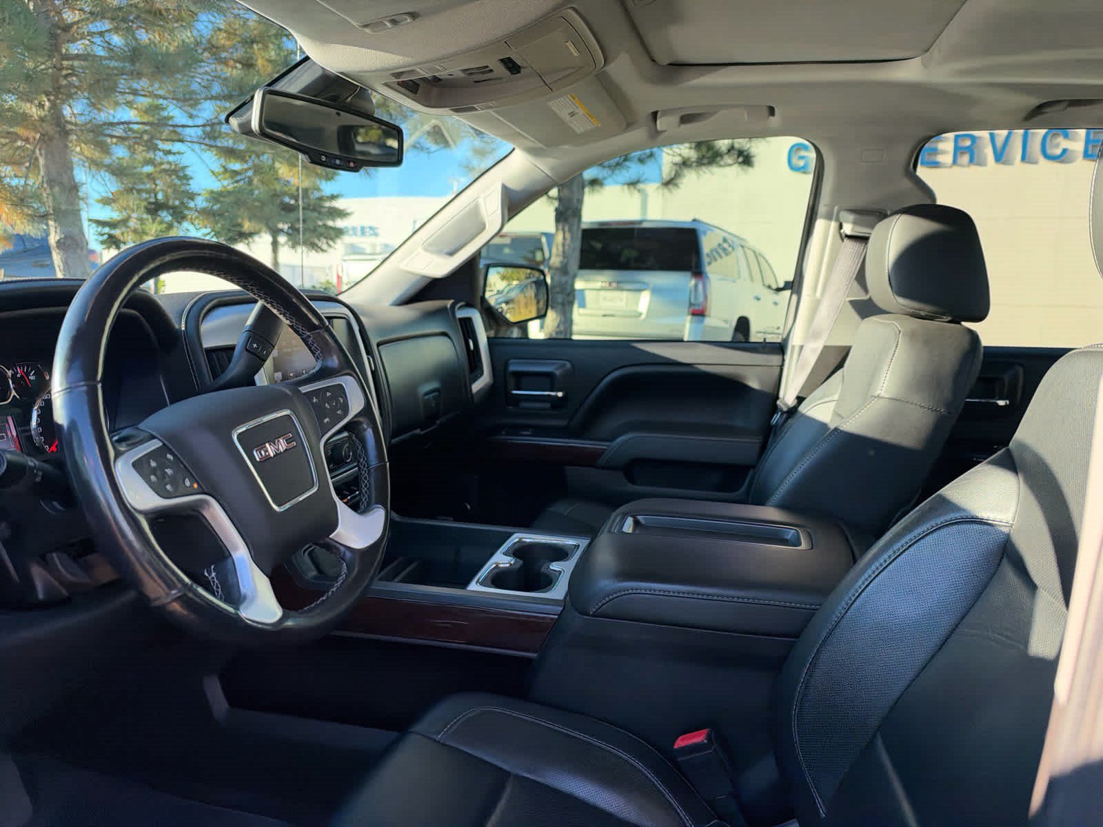 Used 2015 GMC Sierra 1500 SLT w/ SLT Crew Cab Value Package AWD/4WD image 8