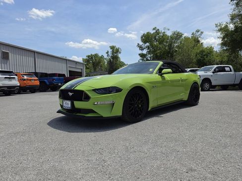 Used 2020 Ford Mustang GT Premium w/ GT Performance Package RWD image 2