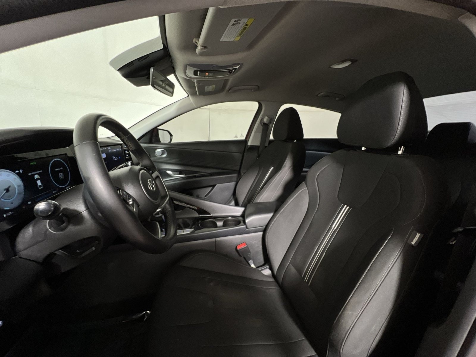 Used 2021 Hyundai Elantra SEL w/ Convenience Package FWD image 18