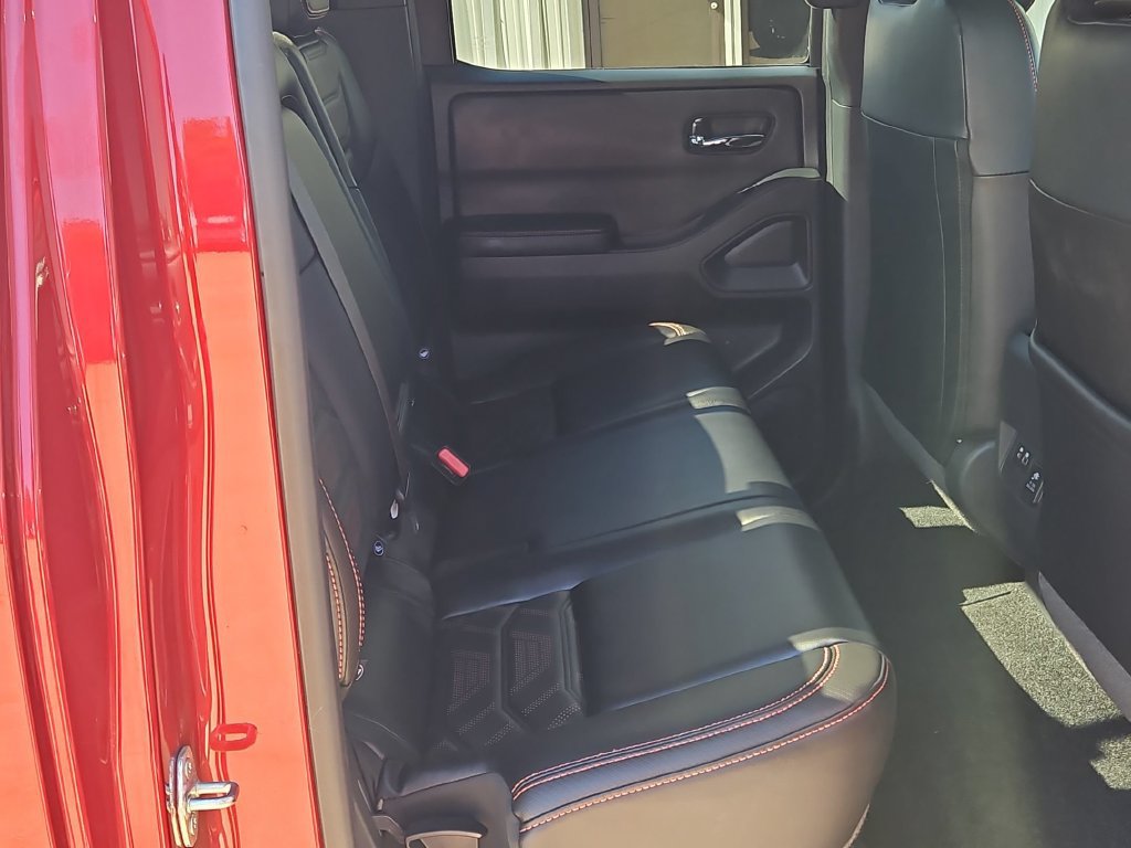 Used 2025 Nissan Frontier PRO-4X w/ Pro Premium Package AWD/4WD image 27