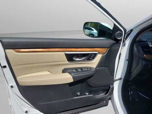 Used 2020 Honda CR-V Touring image 23