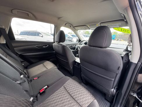 Used 2017 Nissan Rogue AWD image 35