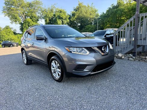 Used 2016 Nissan Rogue SV w/ SV Premium Package AWD/4WD image 19