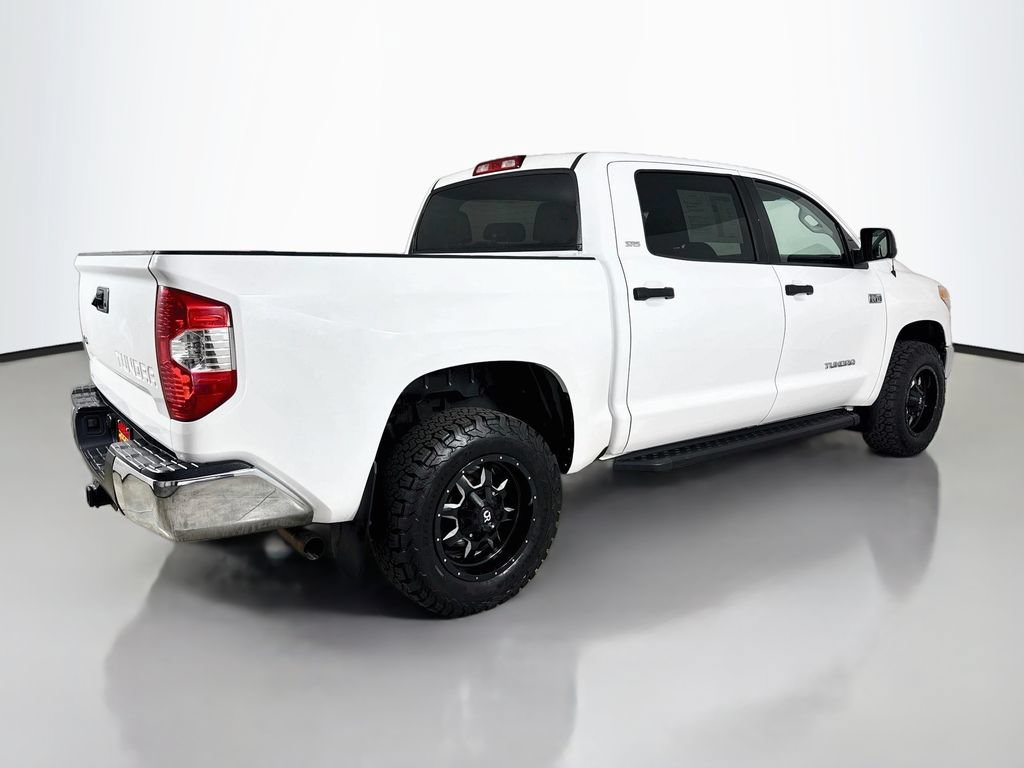 Used 2017 Toyota Tundra SR5 AWD/4WD image 8