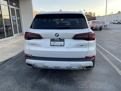 Used 2021 BMW X5 xDrive40i w/ Premium Package image 6