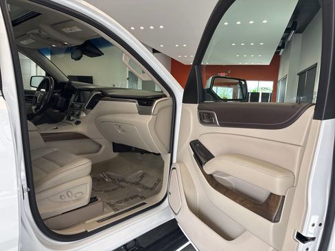 Used 2018 GMC Yukon XL Denali w/ Denali Ultimate Package image 44