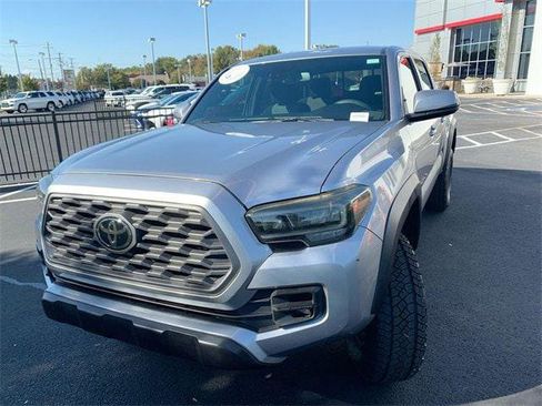 Certified 2021 Toyota Tacoma TRD Off-Road image 4