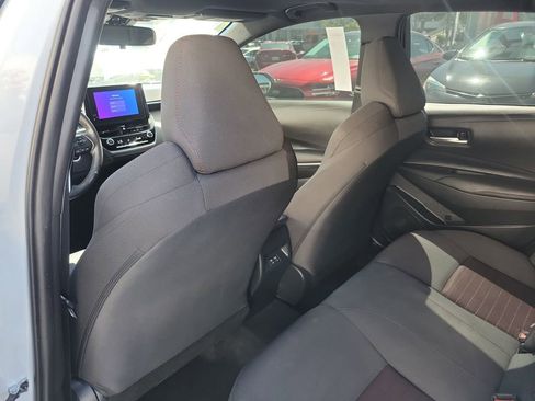 Used 2023 Toyota Corolla SE w/ SE Premium Package image 13