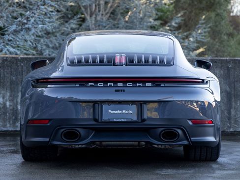 Certified 2026 Porsche 911 Carrera image 10
