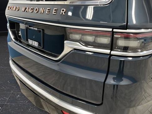 Used 2024 Jeep Grand Wagoneer Series III w/ HD Trailer Tow Package image 35