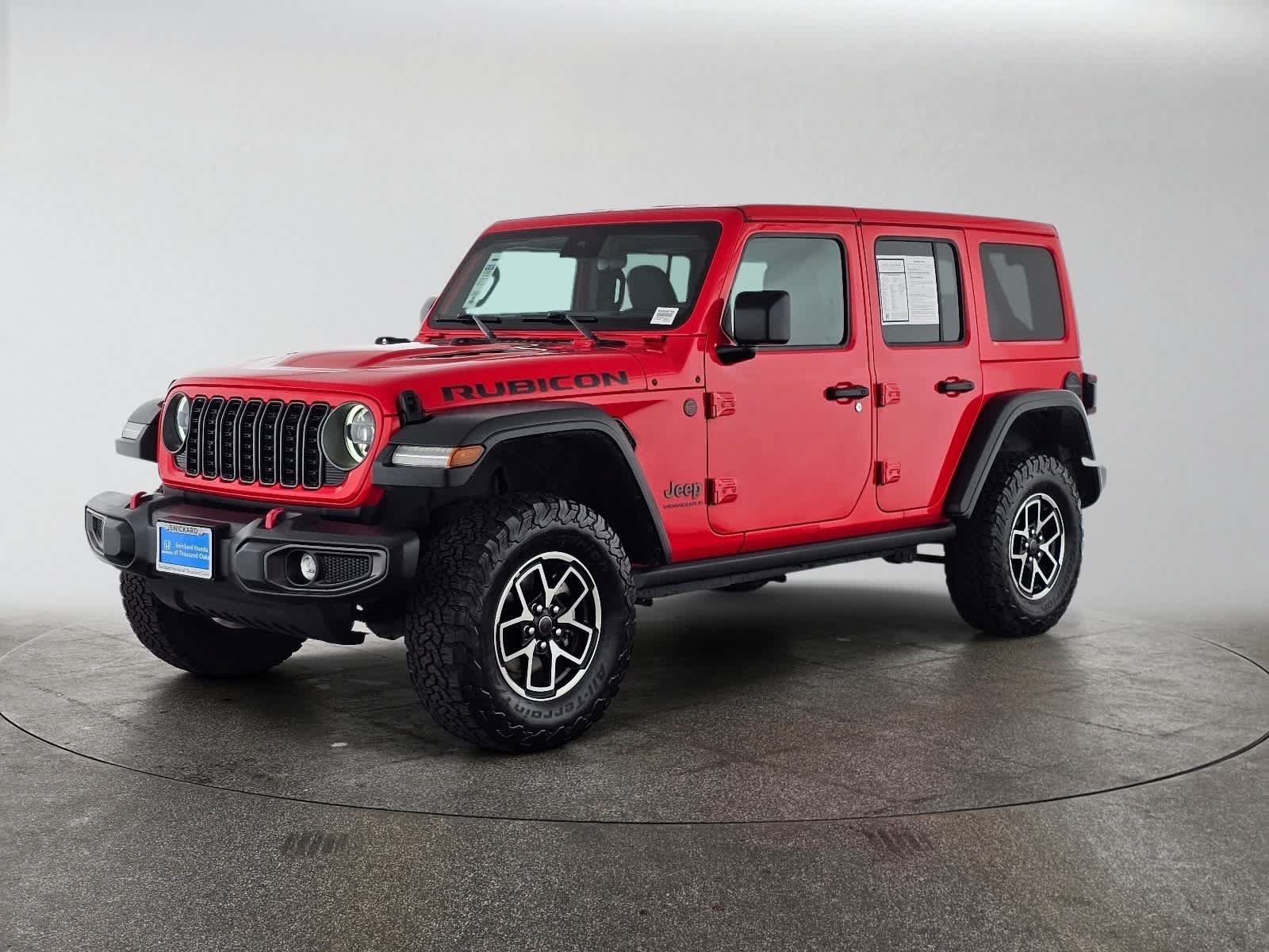 Used 2025 Jeep Wrangler Unlimited Rubicon AWD/4WD image 7