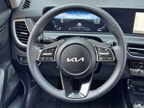 Used 2026 Kia Seltos EX w/ EX Sunroof Package FWD image 19