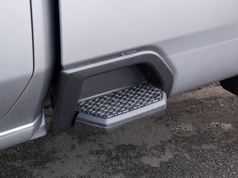 New 2026 Chevrolet Silverado 2500 LT image 17