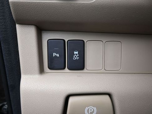 Used 2014 Honda Pilot Touring image 22