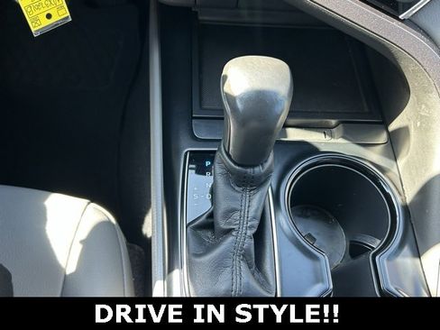 Used 2018 Toyota Camry SE image 25