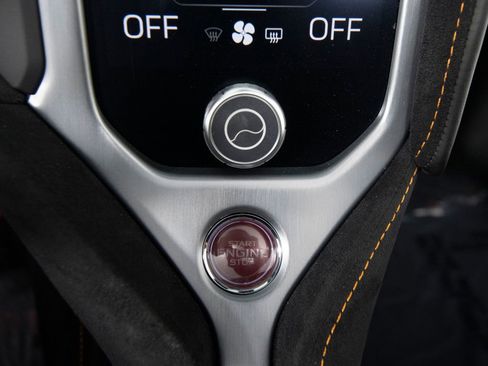 Used 2024 McLaren 750S Spider RWD image 26