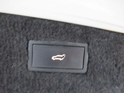 Used 2010 Porsche Cayenne GTS image 22