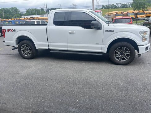 Used 2016 Ford F150 XLT w/ Equipment Group 302A Luxury AWD/4WD image 5