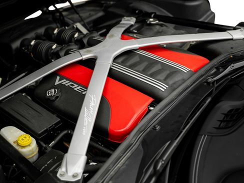 Used 2013 SRT Viper GTS w/ GTS Laguna Interior Pkg RWD image 55
