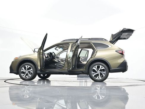 Used 2021 Subaru Outback Limited image 47