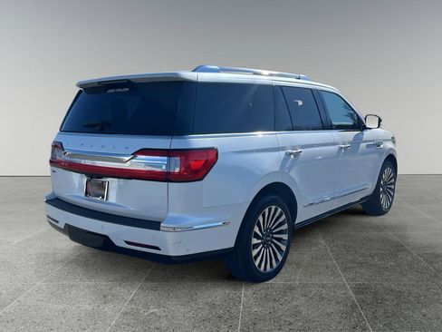 Used 2019 Lincoln Navigator Reserve image 6