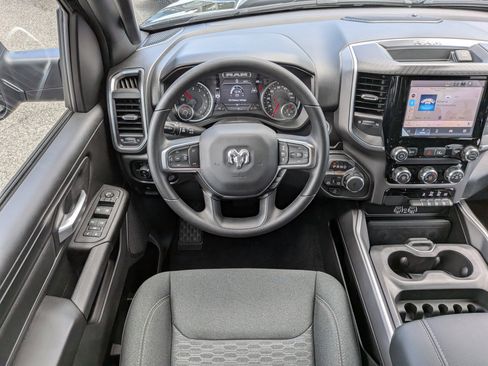 New 2026 RAM 1500 Express AWD/4WD image 14